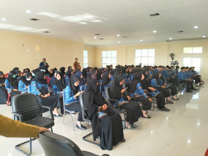 
					Resmi dilantik, 131 ASN di Buol Jadi Pejabat Fungsional