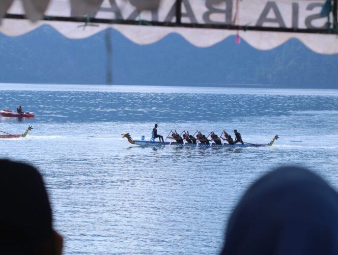 
Pertama kali, Pemkab Morut gelar Kejuaraan Perahu Naga